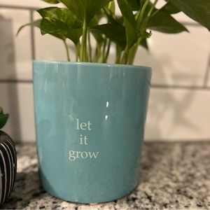 Let it Grow pot ceramic drain hole footed pot Allen Roth Planter NWT blue